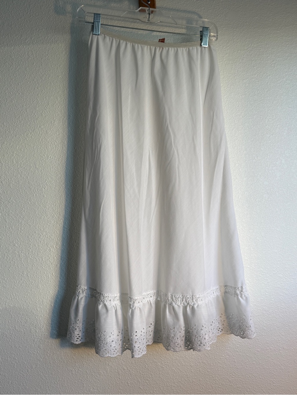 Lady Lynne vintage white eyelet ruffle midi half slip skirt cottagecore S/M